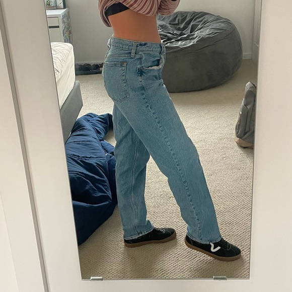 JEANS - Picture 3 of 4